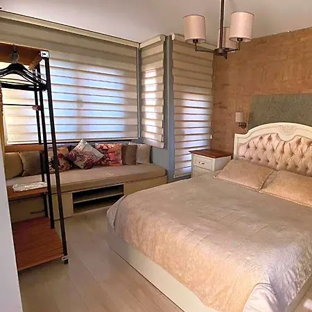 Hotel Galatolia *